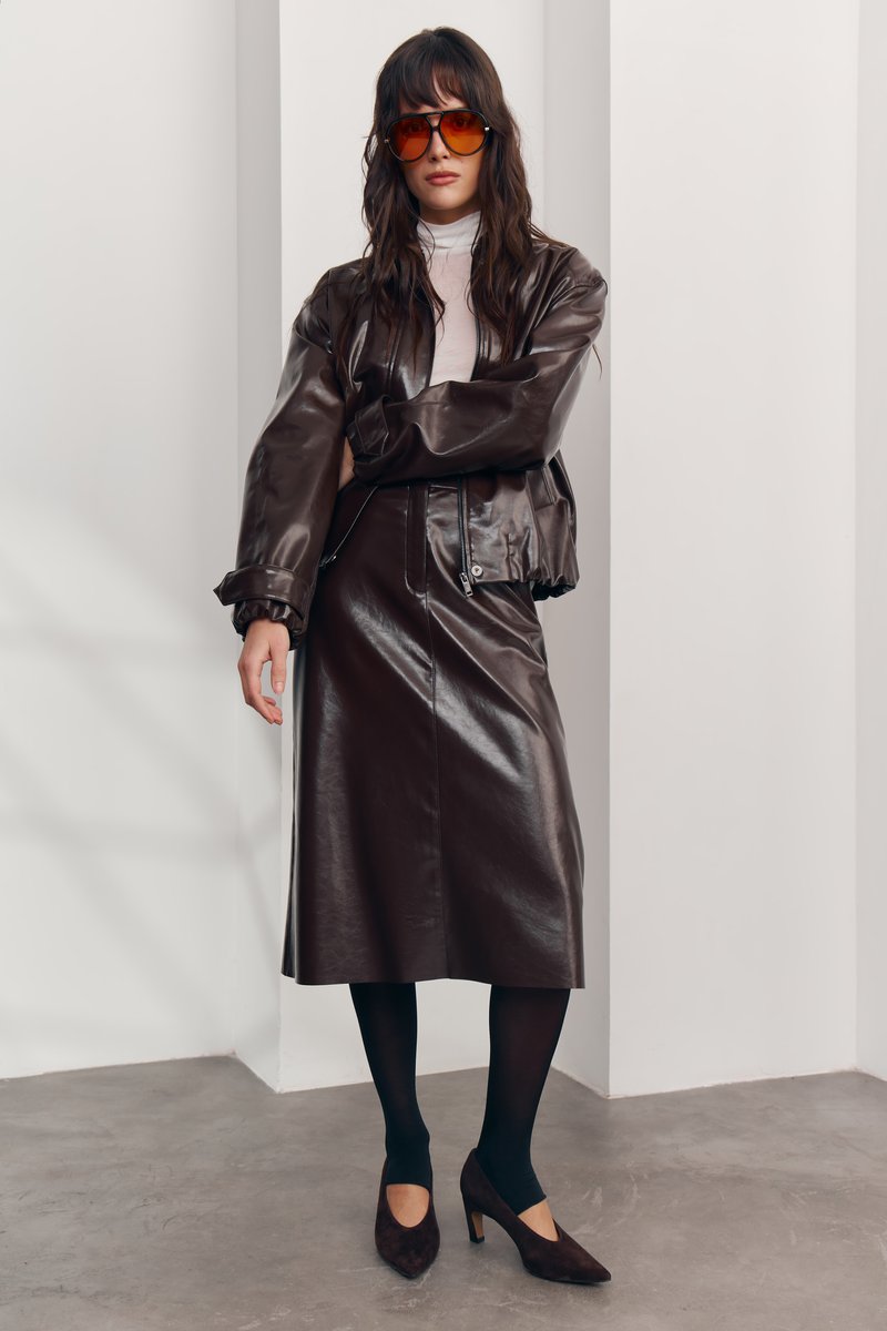 Chocolate-colored faux leather midi skirt image 1