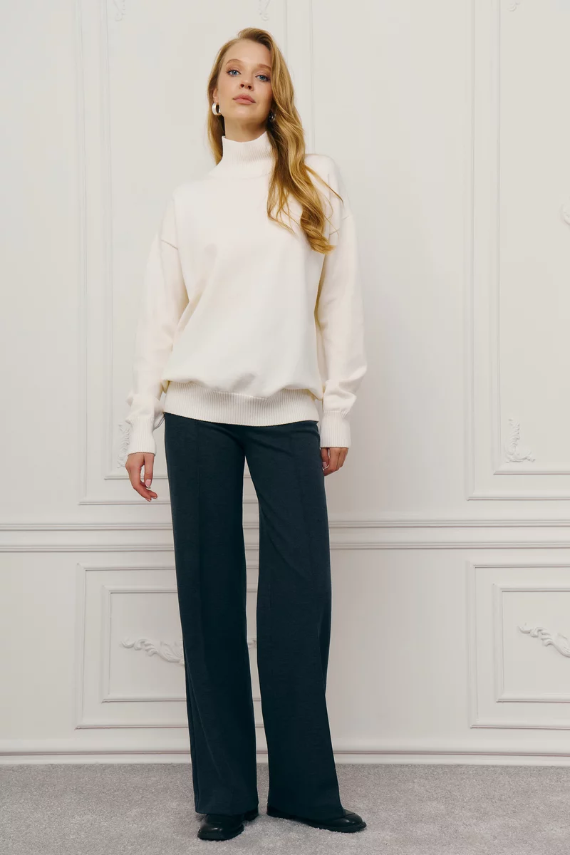 Синие брюки-палаццо с асимметричным поясом Синие брюки-палаццо с асимметричным поясом фотография 3