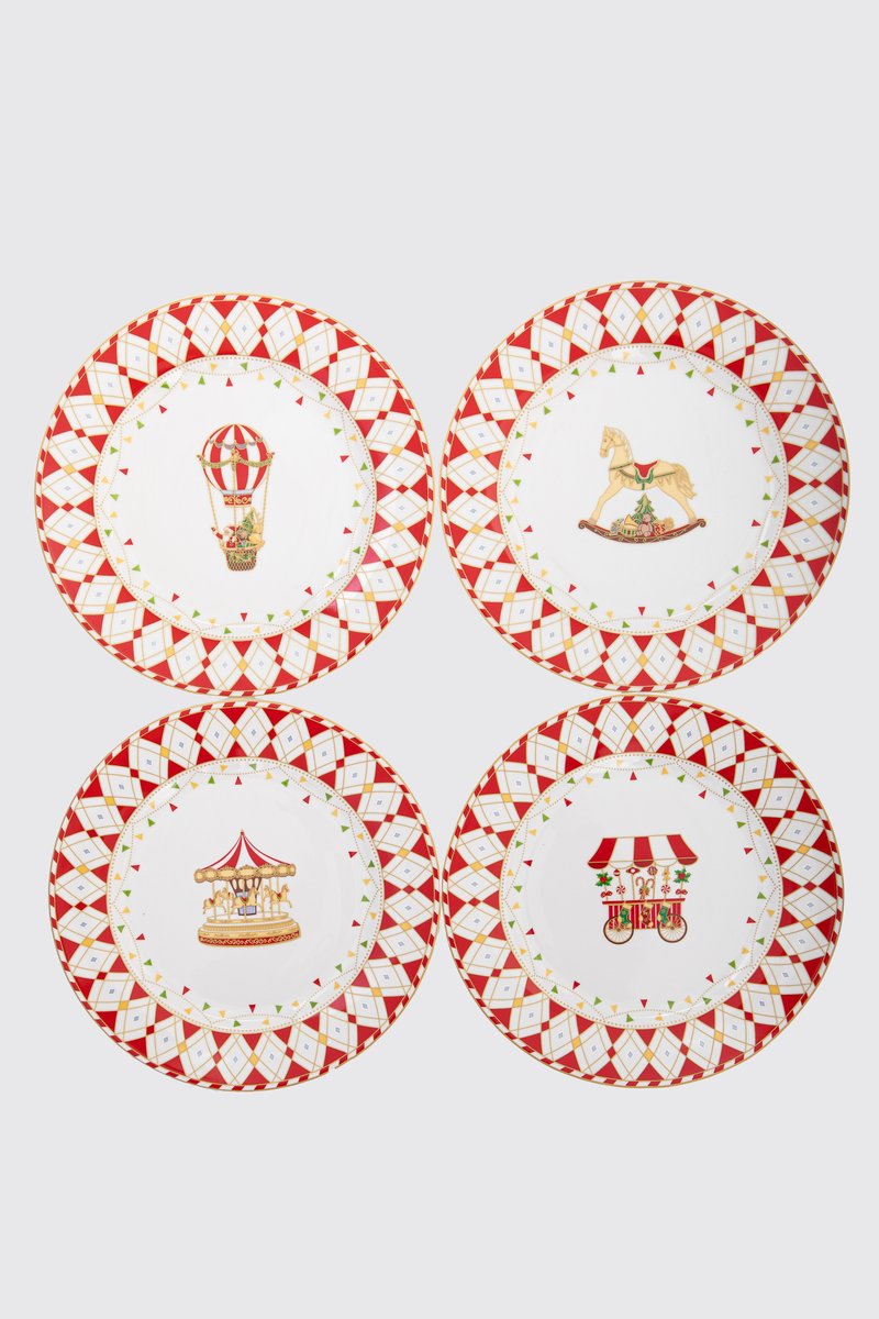 

Порцеляновий набір із 4х тарілок з різдвяним декором