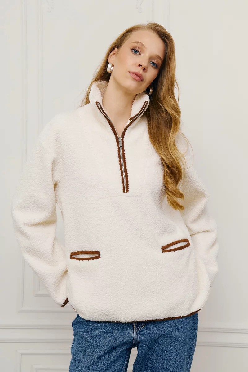 Молочный свитшот-анорак на флисе фотография 1