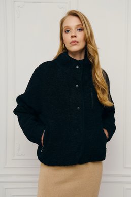 Черный бомбер на флисе