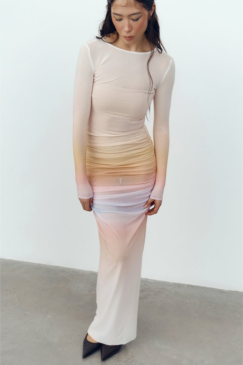 Платье макси из стрейч-сетки с градиентом фотография 1