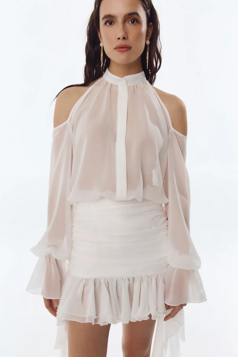 Off-shoulder milk chiffon blouse photo 1