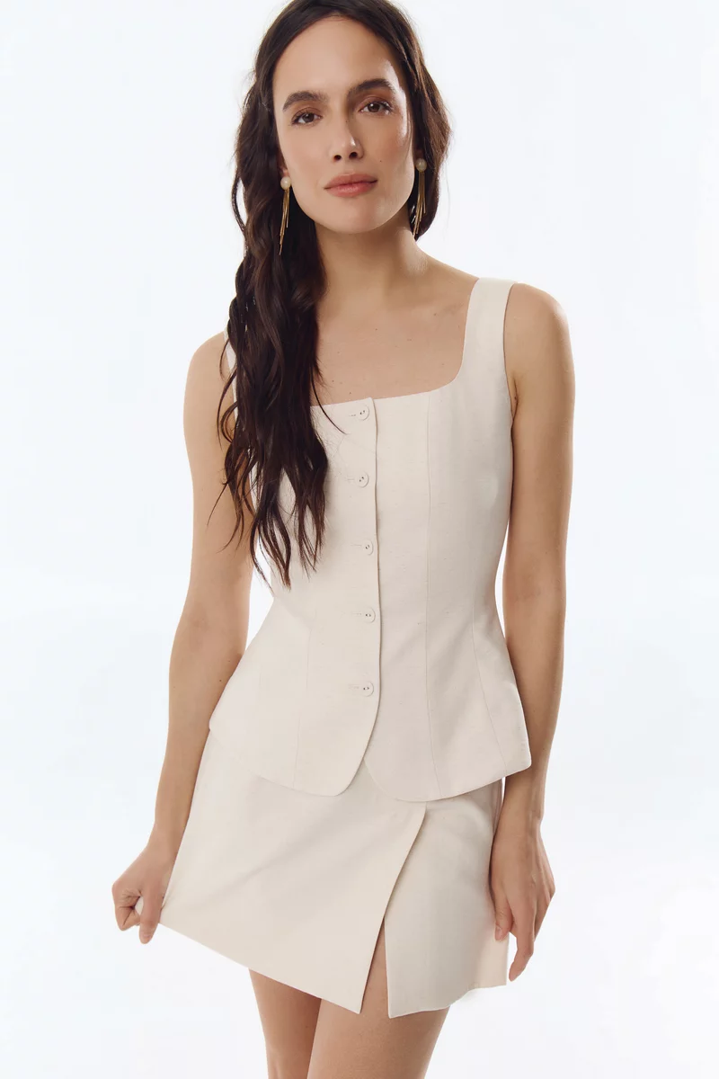 Молочная юбка мини с разрезом фотография 1