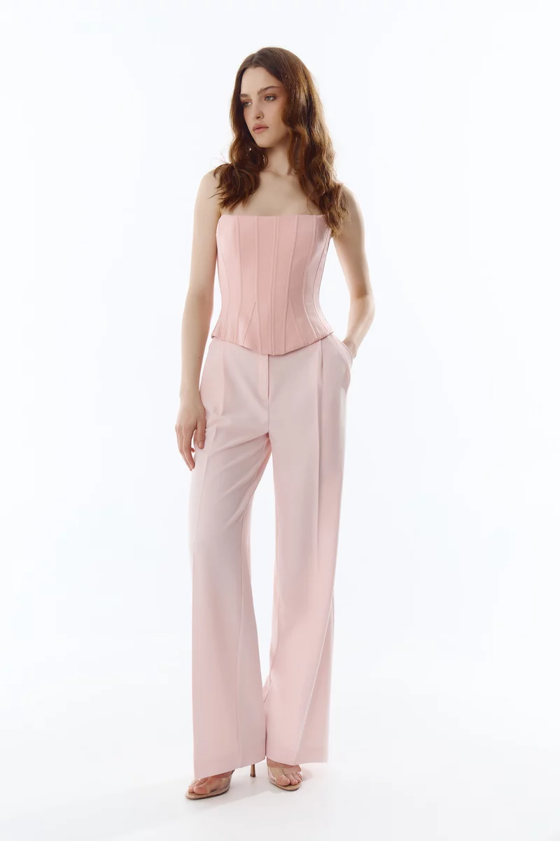 Сатиновий корсет у відтінку кришталевої троянди фотографія 2