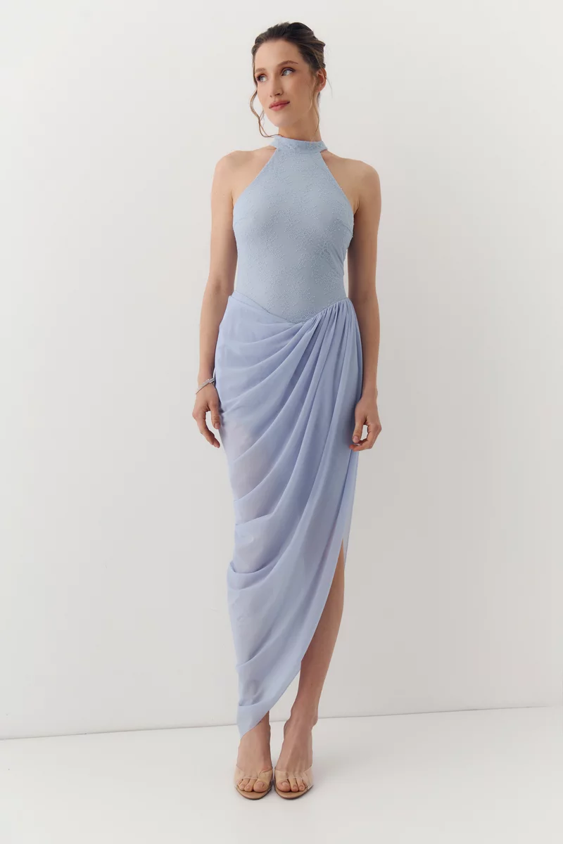 Голубое кружевное платье мини асимметричного кроя фотография 1