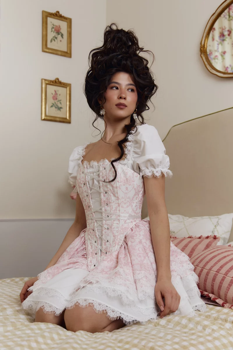 Корсет из органзы с принтом Madame du Barry фотография 5