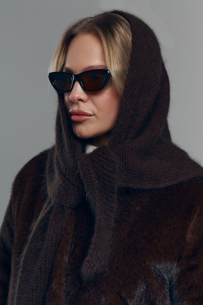 

Ангорова хустка-шарф у шоколадному відтінку