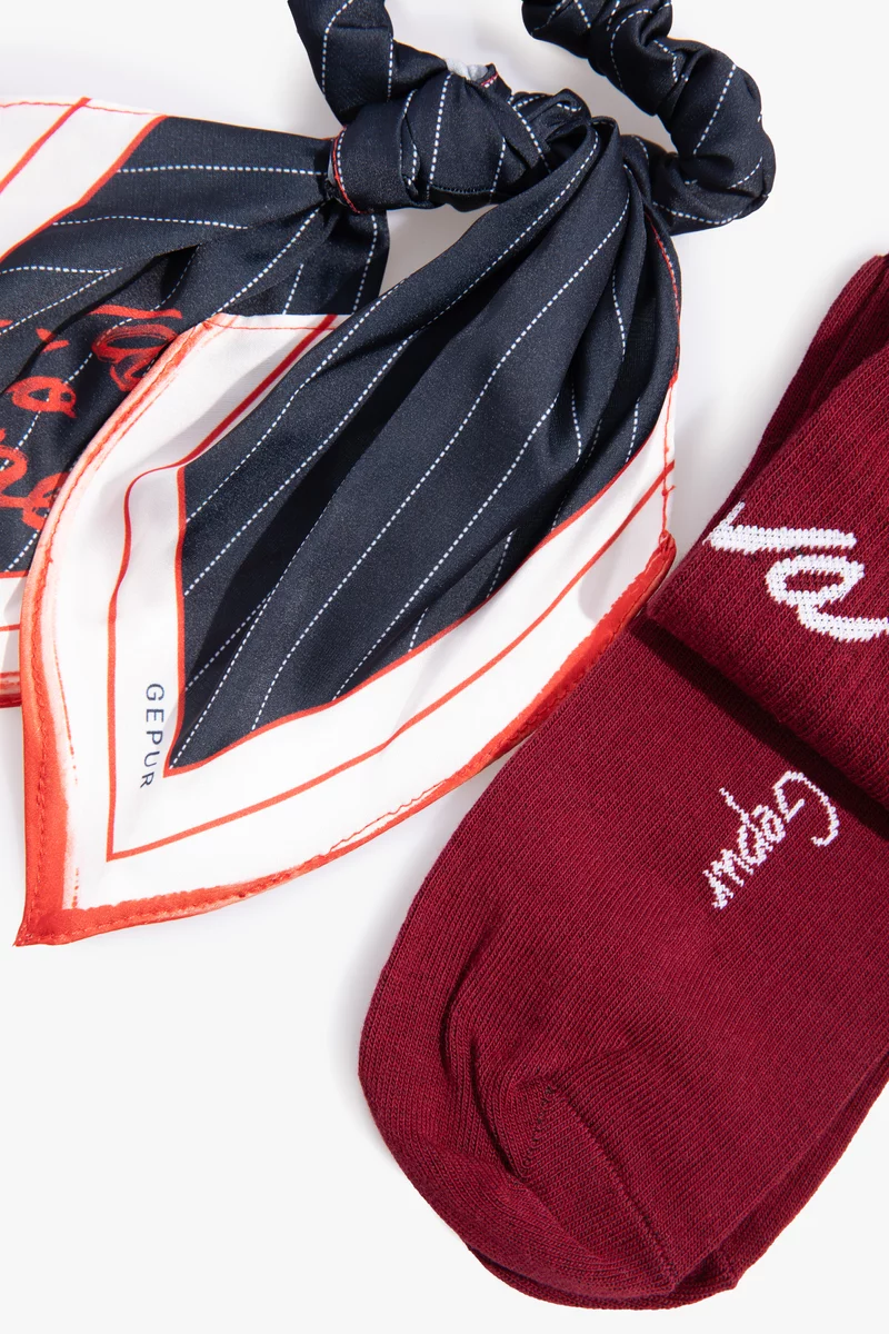 Набор из шелковой резинки для волос и носков DIVA фотография 2