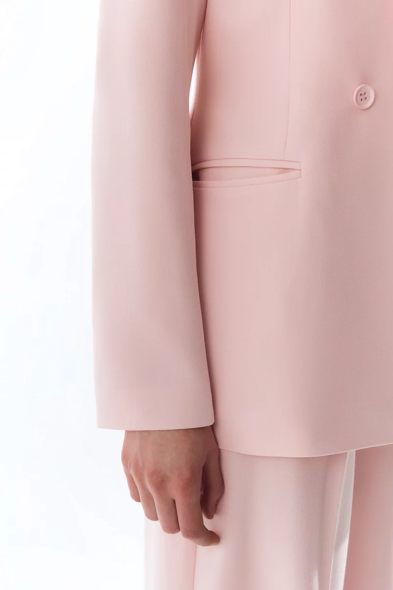 Розовый однобортный жакет с подчеркнутой талией фотография 4