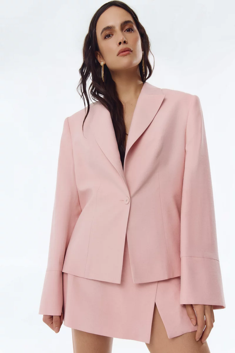 Розовая юбка мини с разрезом фотография 5