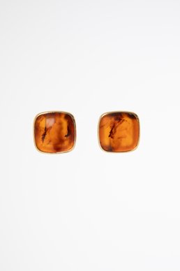 Золотые серьги квадратной формы