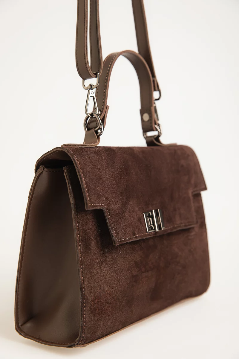 Комбинированная сумка из натуральной замши и экокожи в оттенке капучино Комбинированная сумка из натуральной замши и экокожи в оттенке капучино фотография 4