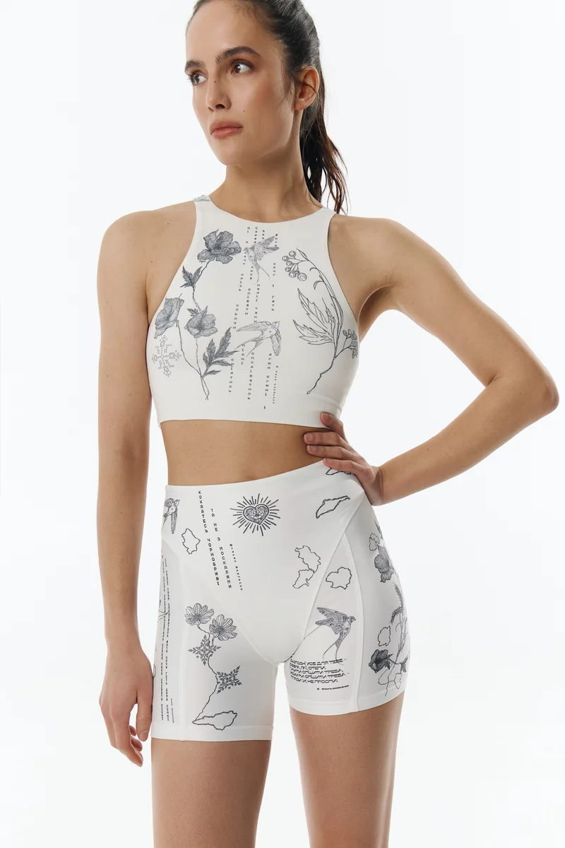 Молочный кроп-топ Душа фотография 1