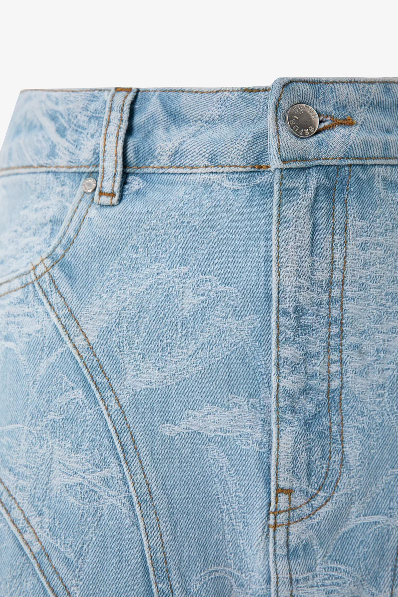 Голубая юбка мини из денима с принтом фотография 2