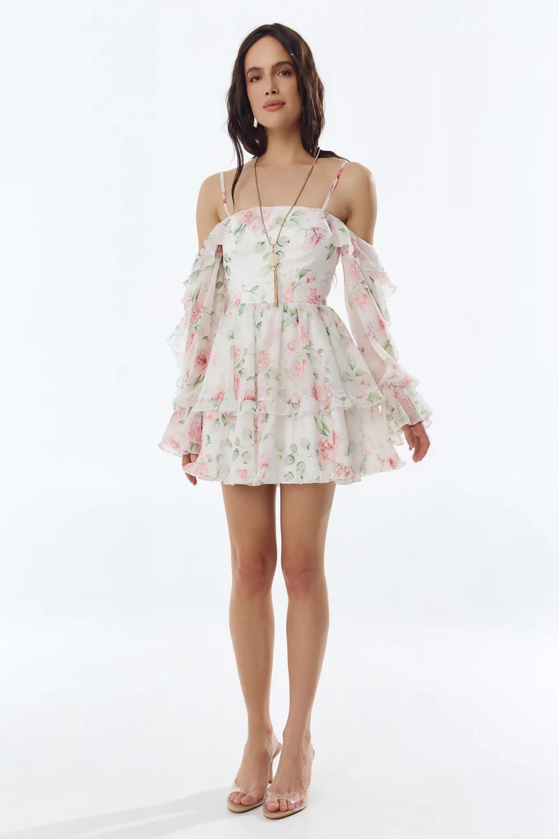 Молочна шифонова сукня міні на бретелях із квітковим принтом фотографія 1