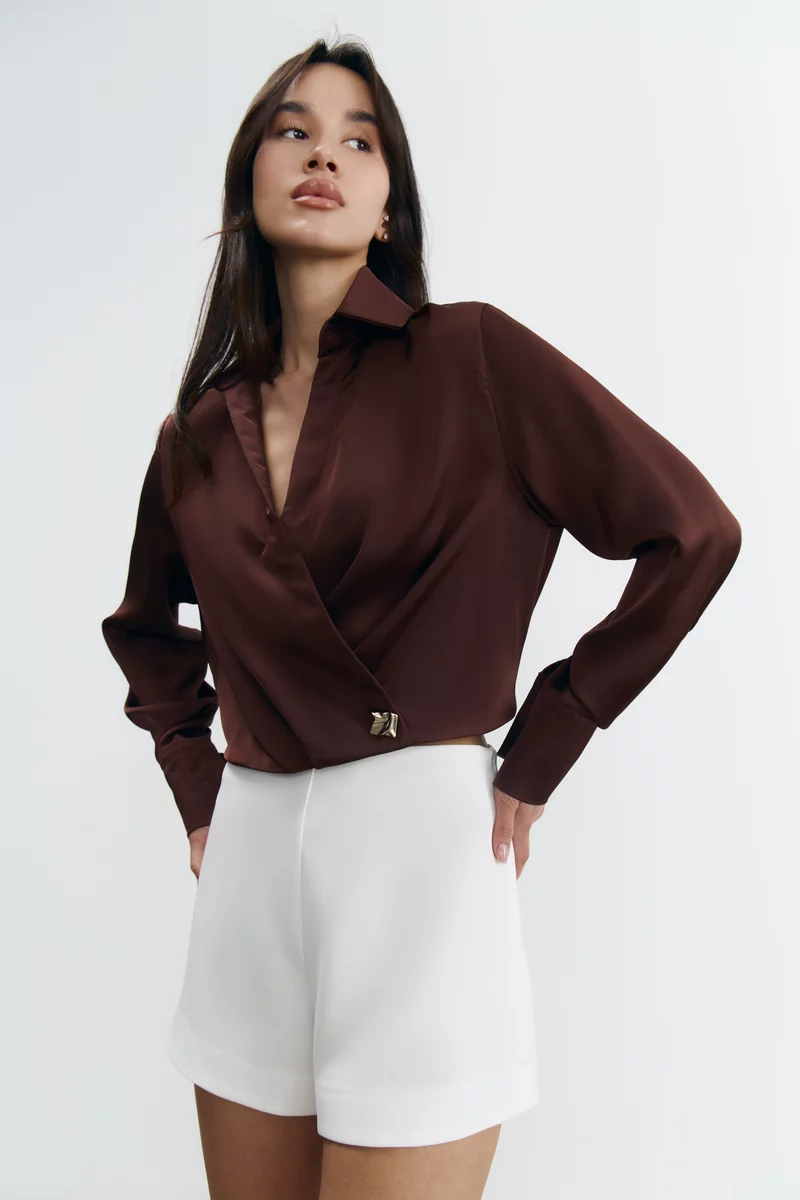 Белые шорты с высокой посадкой фотография 3