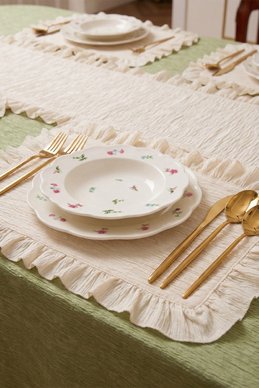 Молочный двухсторонний плейсмат из жатки 49х39 см