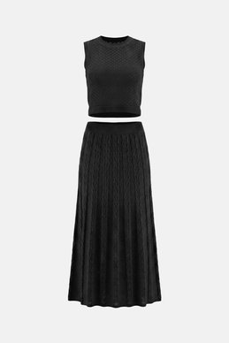 Черный комплект из юбки и топа с ажурной вязкой