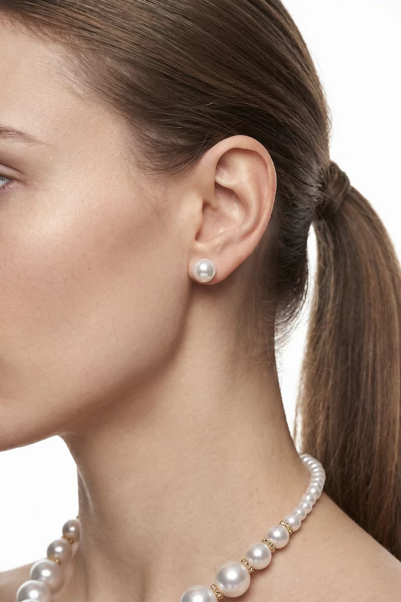 Milk set of necklace, bracelet and earrings with pearls photo 2