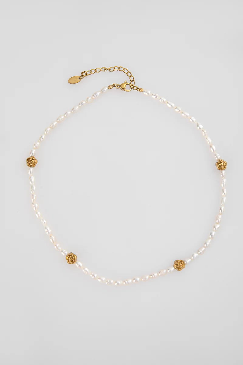 Молочное комбинированное колье с жемчугом фотография 3