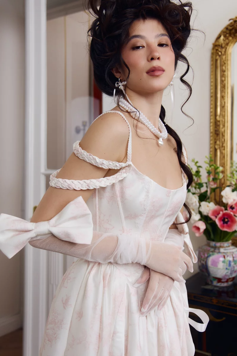 Stretch mesh milk gloves with satin bow photo 4