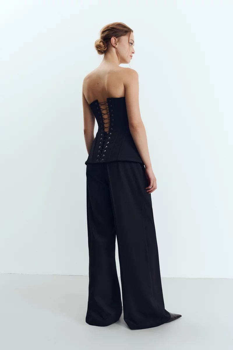 Black suiting palazzo pants photo 4