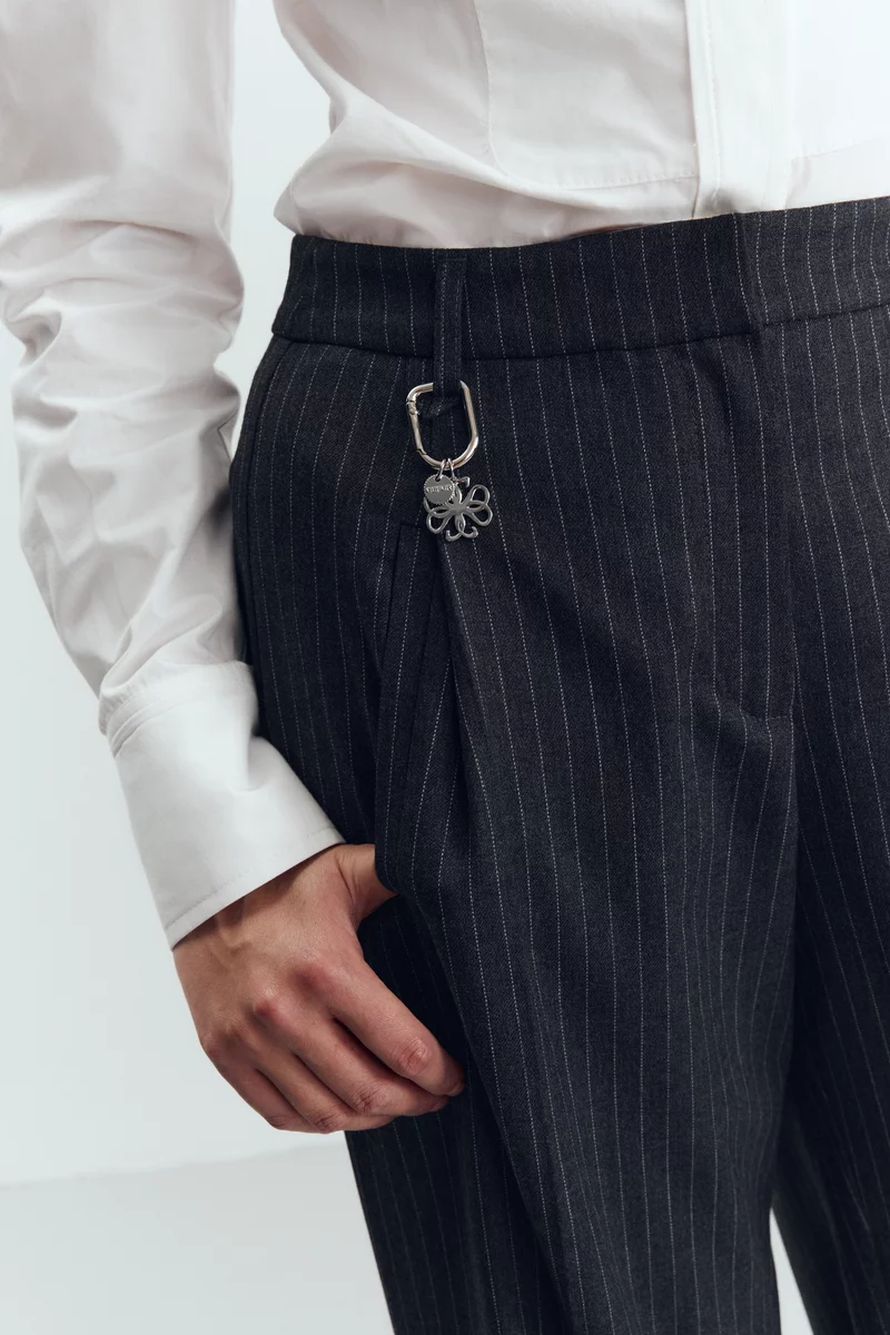 Gray suiting palazzo pants photo 5