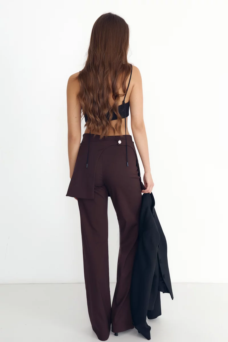 Chocolate-colored peplum pants photo 5